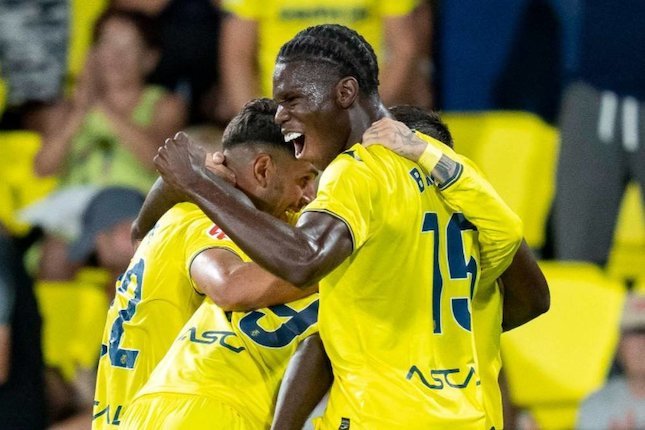 Pemain Villarreal merayakan gol ke gawang Celta Vigo di La Liga 2024/2025.