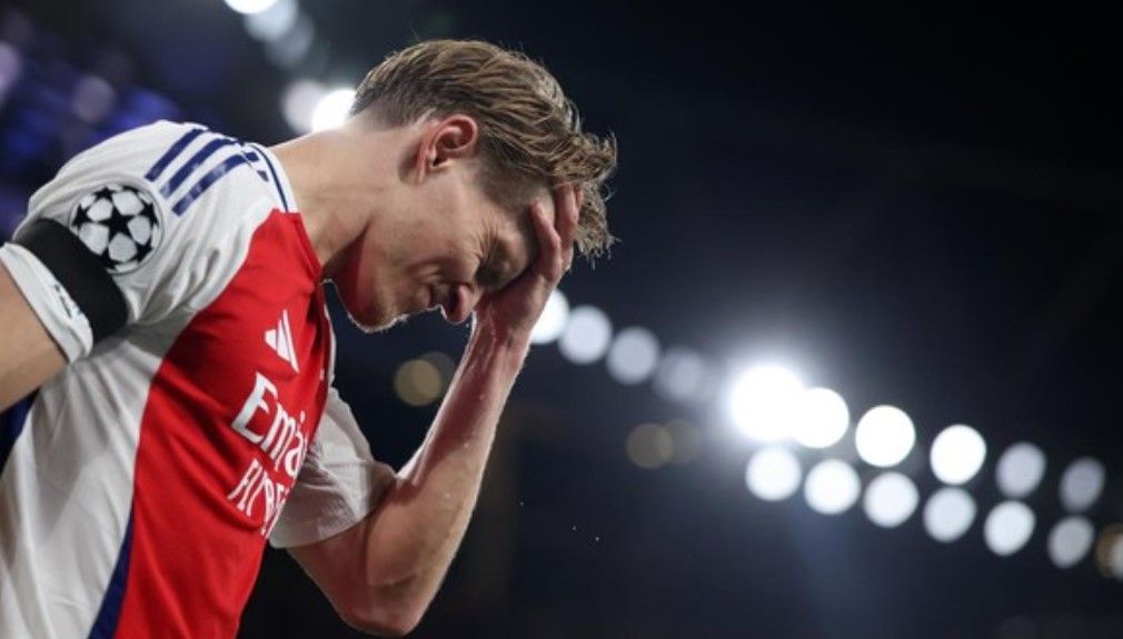 Arsenal Didesak Copot Ban Kapten Martin Odegaard