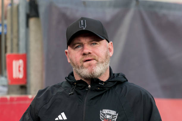 Kritik Pedas Wayne Rooney
