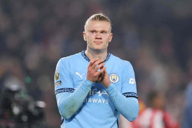 Haaland Dikecam Wayne Rooney: Keputusan Serahkan Penalti Jadi Pertanyaan Besar!