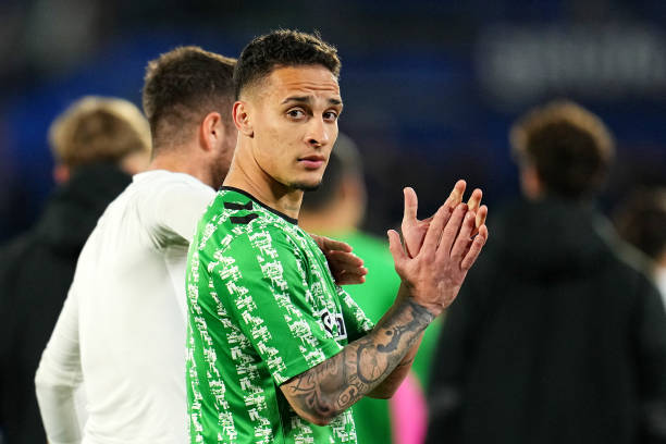 Antony Bikin Betis Baper, MU Pasang Harga!