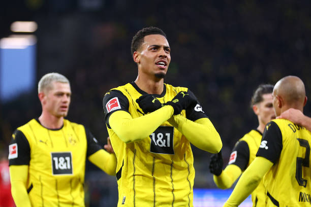 Dortmund Ogah Lepas, Tapi...