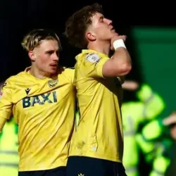 Romeny Bantai All Star: Gestur Elegan dan Kemenangan Besar Oxford United