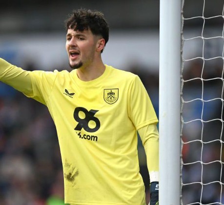 James Trafford Resmi Kembali ke Manchester City