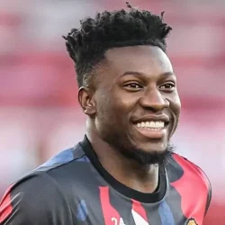 Onana Pulih Lebih Cepat, MU Batalkan Perburuan Kiper Baru!