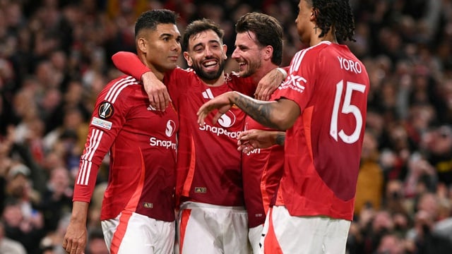 selebrasi pemain bintang manchester united