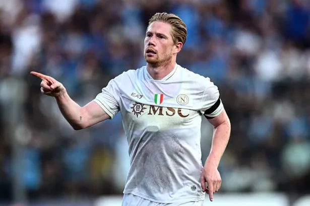 De Bruyne Bersinar di Napoli, Siap Uji Jay Idzes di Laga Perdana Serie A