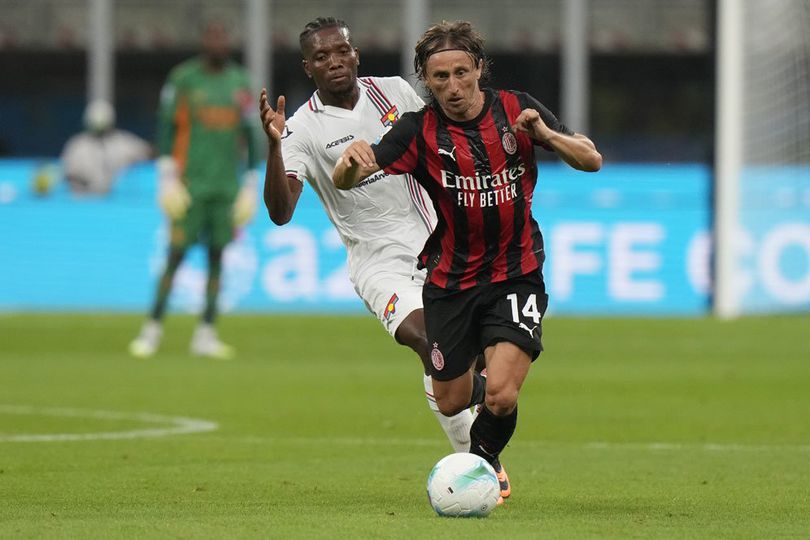 Luka Modric di laga AC Milan vs Cremonese