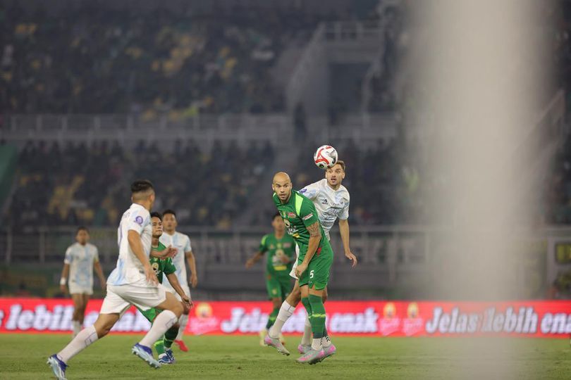 laga persebaya vs psim yogyakarta