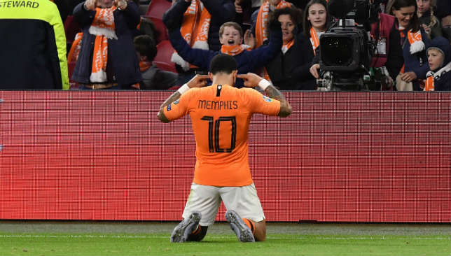 Belanda 3-2 Lithuania