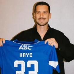 Thom Haye Fokus Adaptasi di Persib Bandung, Tak Gentar Hadapi Kritik