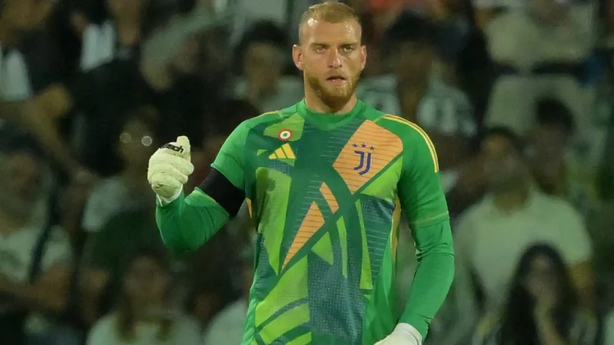 Juventus Krisis Pertahanan, Michele Di Gregorio Jadi Sorotan Tajam