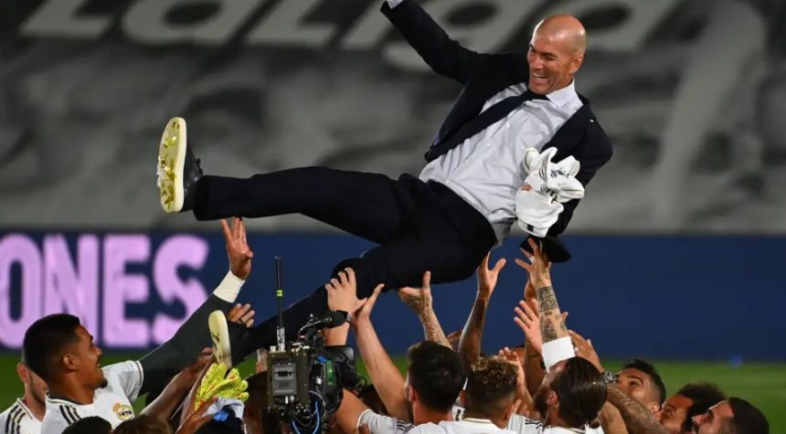 Arrigo Sacchi Dorong Zinedine Zidane Latih Juventus
