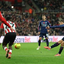Sunderland Tahan Imbang Arsenal 2-2: Taktik Aneh di Stadium of Light Bikin The Gunners Frustrasi