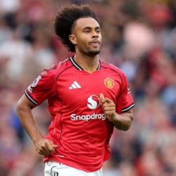 Manchester United Tegas Tolak Kepindahan Joshua Zirkzee di Januari 2026