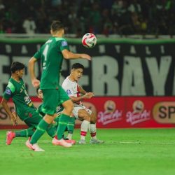 laga Persis Solo melawan Persebaya