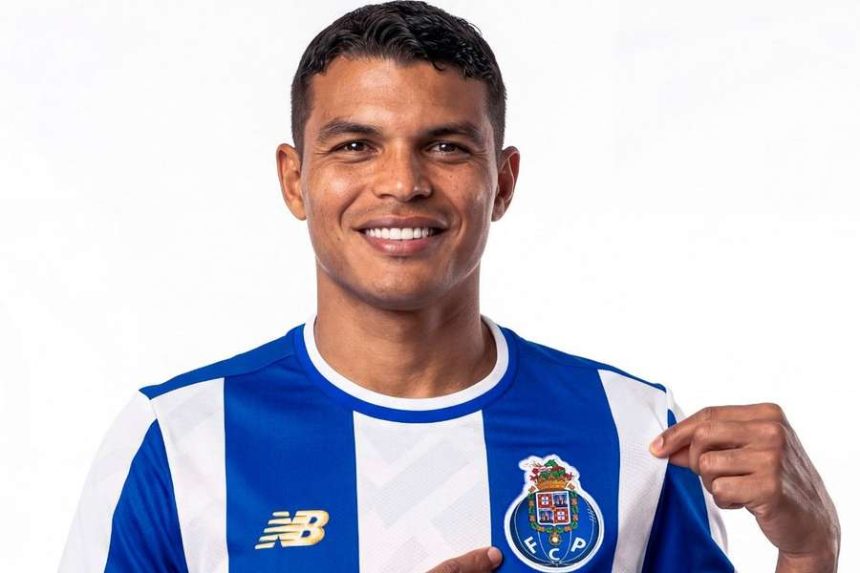 Thiago Silva Resmi Gabung Porto, Kontrak Hingga Akhir Musim