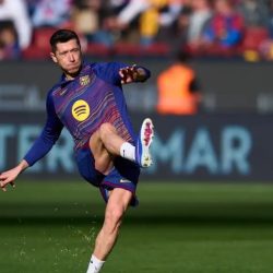 Robert Lewandowski Buka Suara Soal Masa Depannya di Barcelona