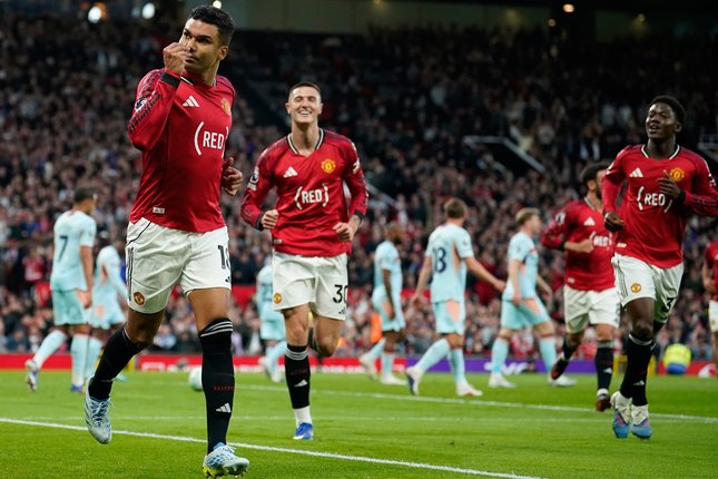 Pakai Jersey Berbeda saat Lawan Brentford, Ada Apa dengan Manchester United?